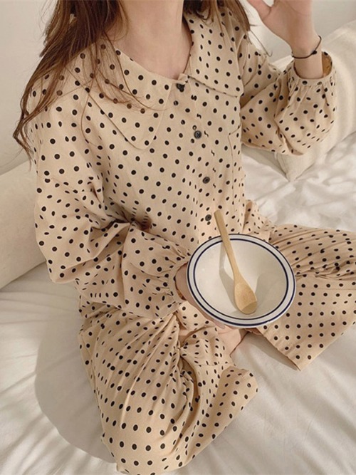 일상화보 커피우유 여성 잠옷 상하의 세트